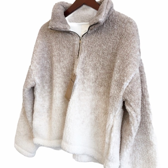 THREAD & SUPPLY NWT Wubby Sherpa Fleece Pullover Jacket in Cream and Gray - Picture 8 of 13